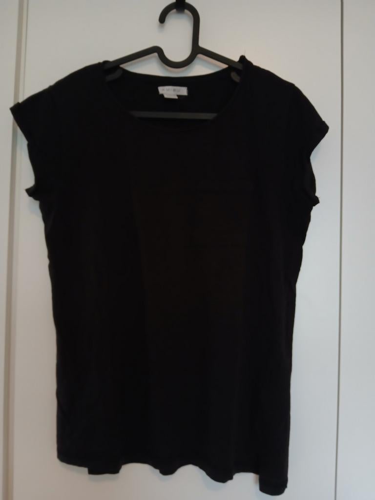 Amisu Zwart Shirt Maat S, Kleding | Dames, T-shirts, Zwart, Ophalen of Verzenden, Korte mouw, Maat 36 (S)