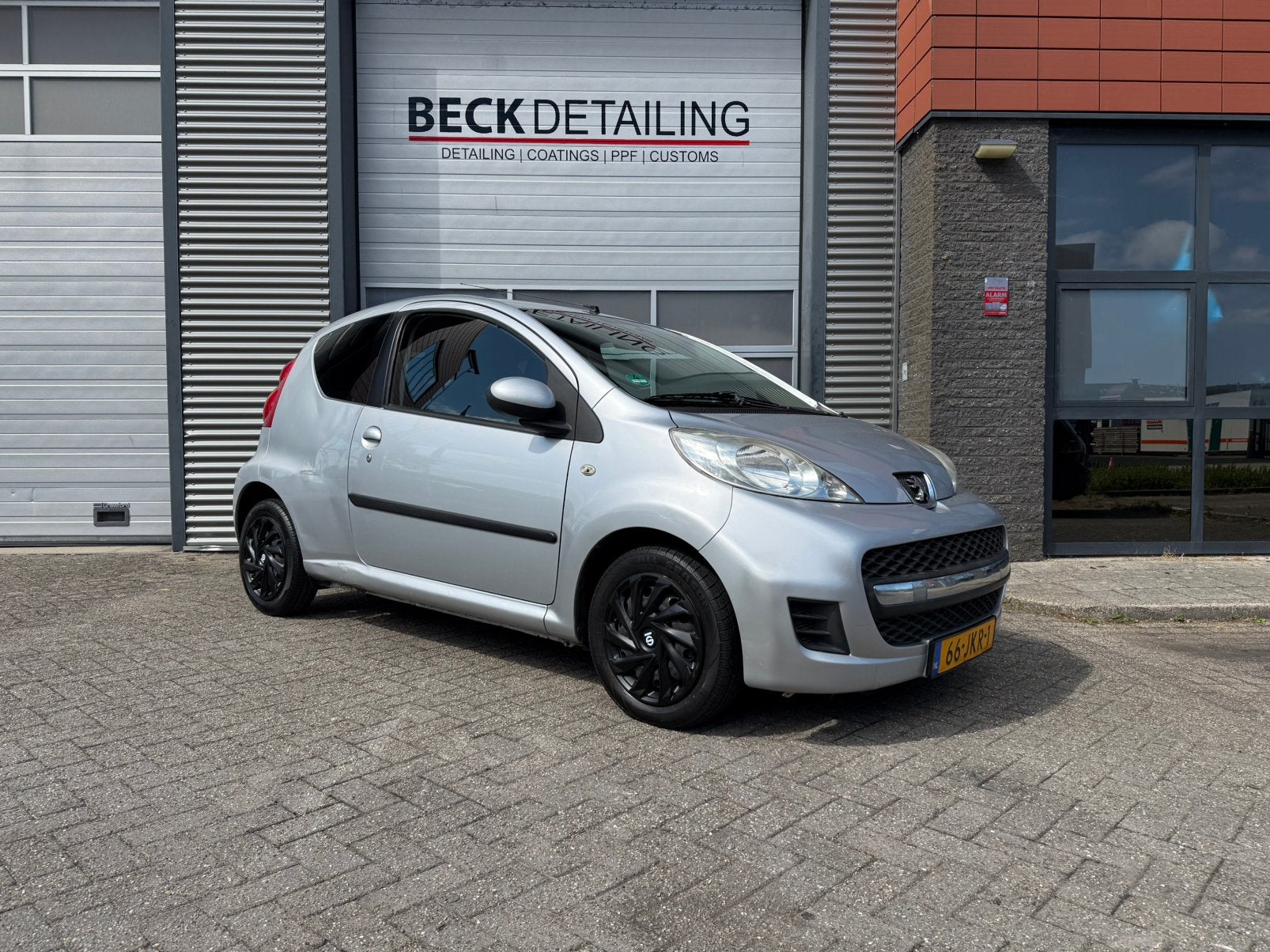 Peugeot 107