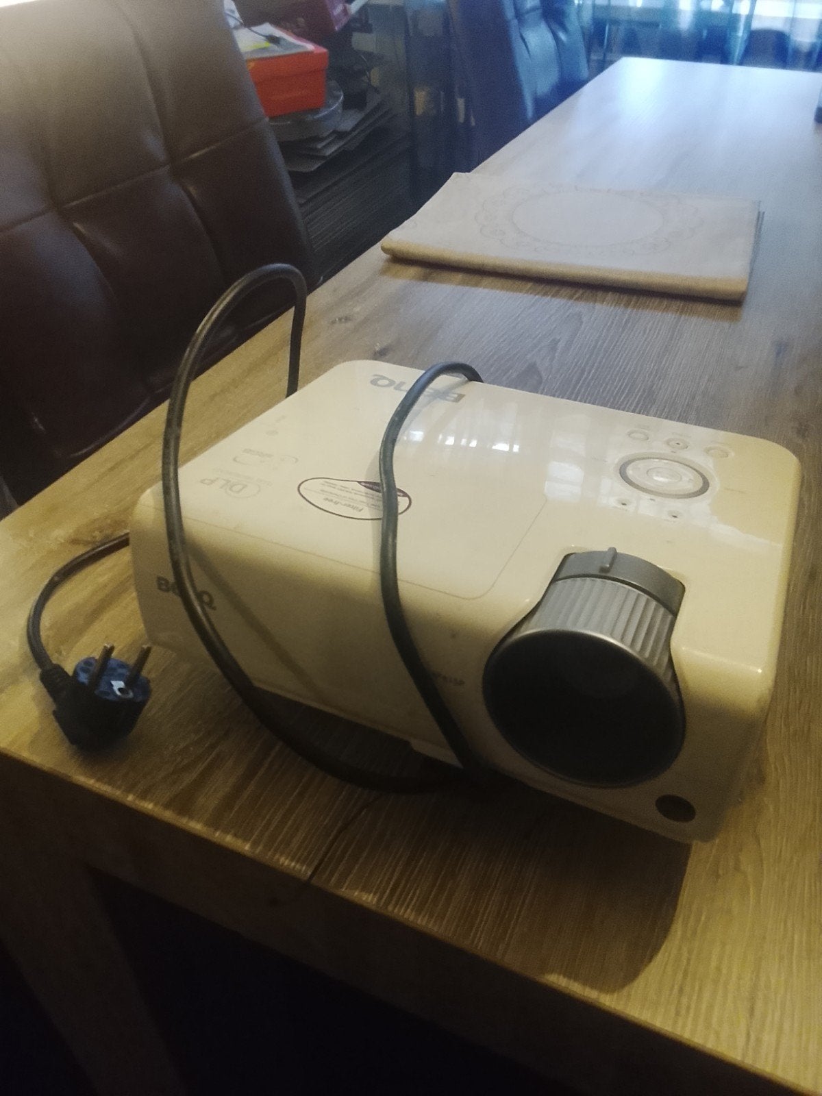 Prima beamer met scherm, Ophalen, LED