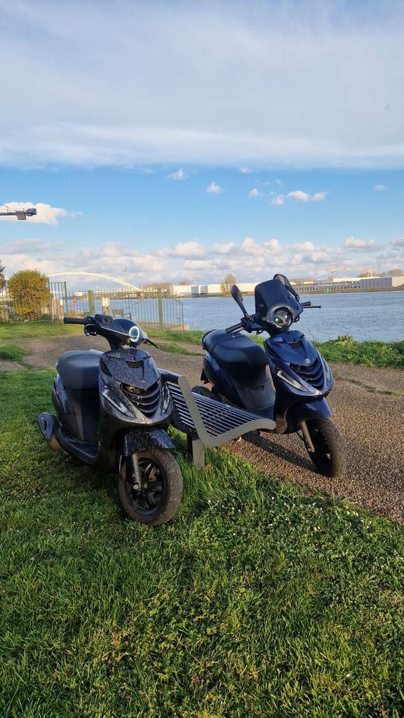 70cc 2t block GEZOCHT, Ophalen of Verzenden, Zo goed als nieuw, Tweetakt, Vivacity