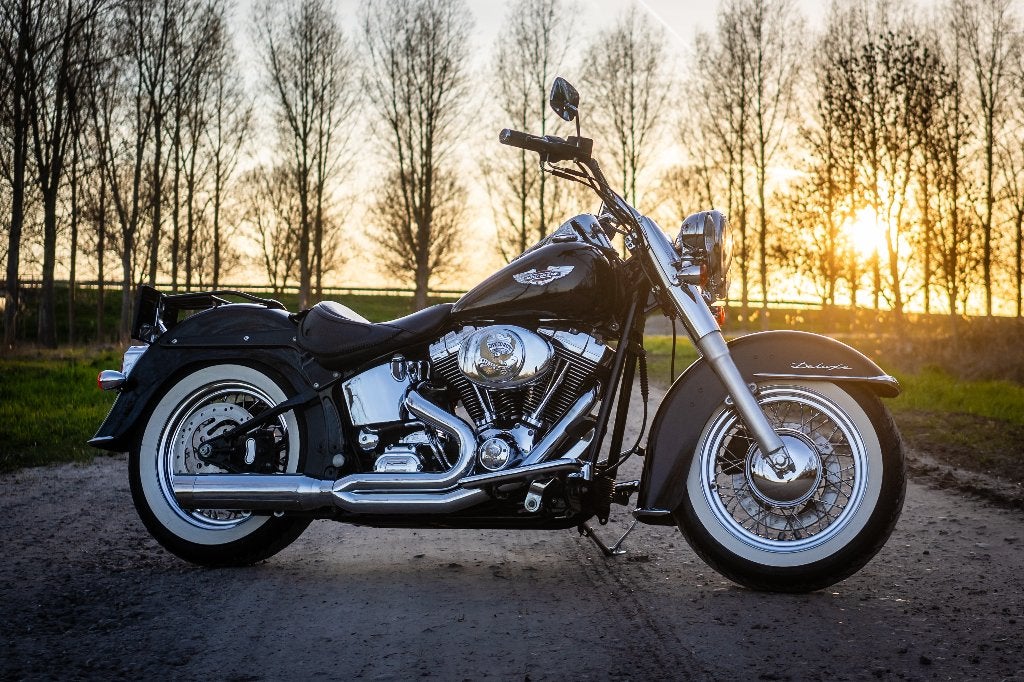 Harley-Davidson Softail Deluxe (2006) | 21.427 miles, 2 cilinders, Occasion, Particulier, Handgeschakeld