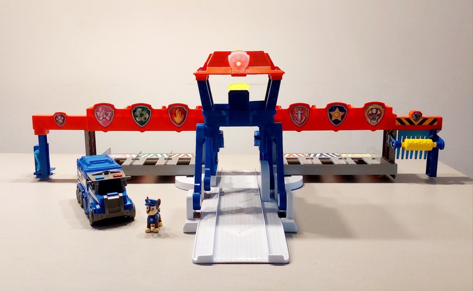 Paw Patrol Ultimate City Tower met Chase en voertuig, Ophalen of Verzenden, Zo goed als nieuw