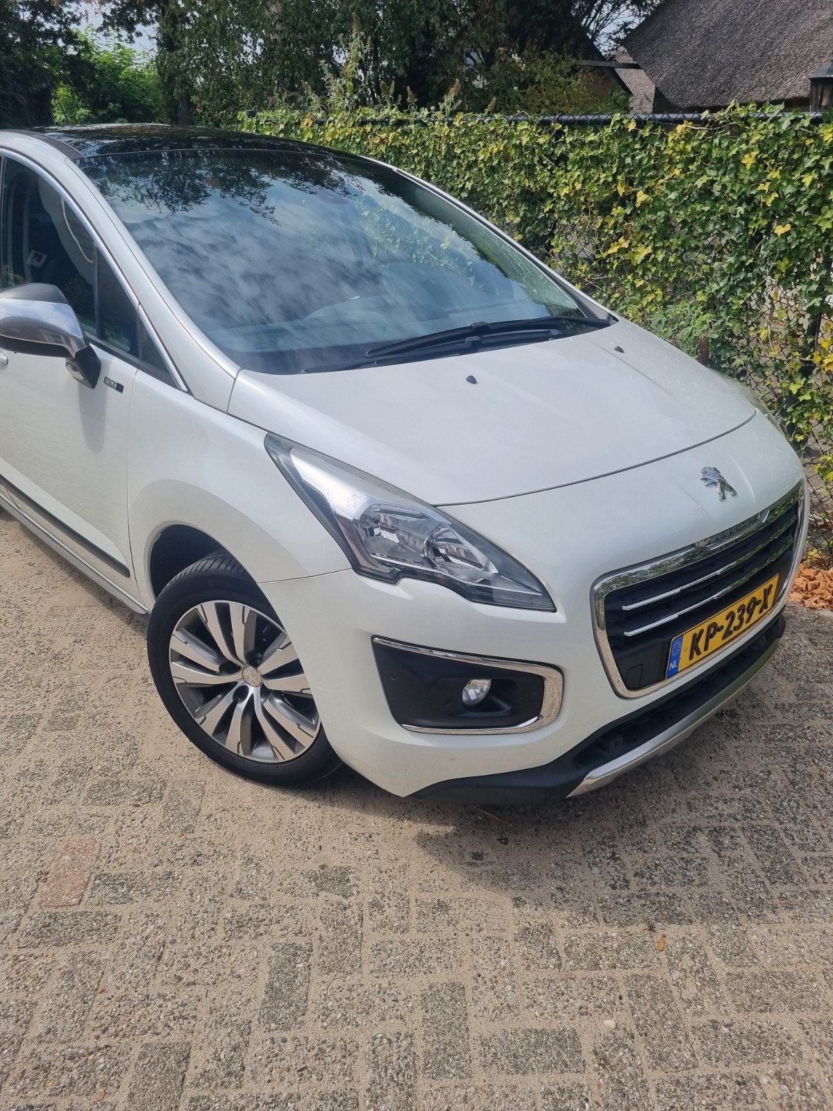 Peugeot 3008 1.2 Puretech 96KW/130PK 2016 metallic Wit,, Auto's, Voorwielaandrijving, 1199 cc, Wit, Origineel Nederlands
