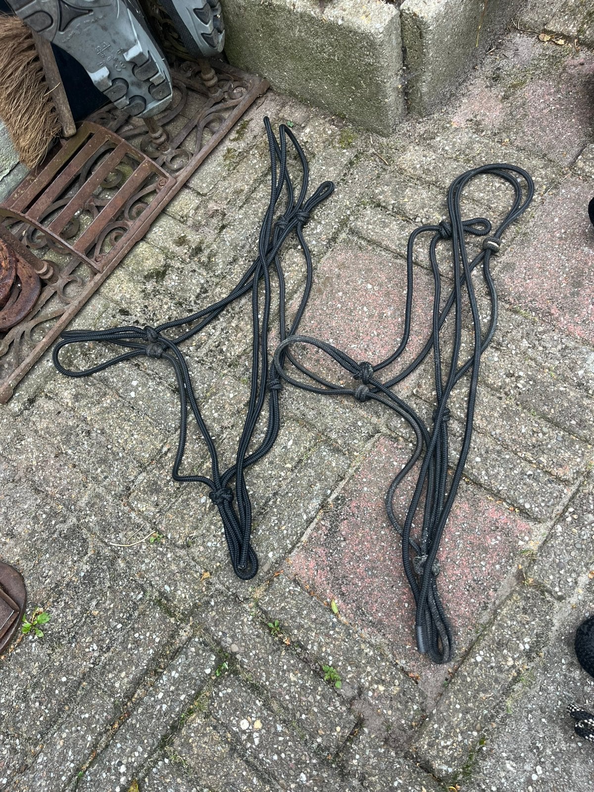 Zwart touwhalster maat full, Ophalen of Verzenden, Zo goed als nieuw