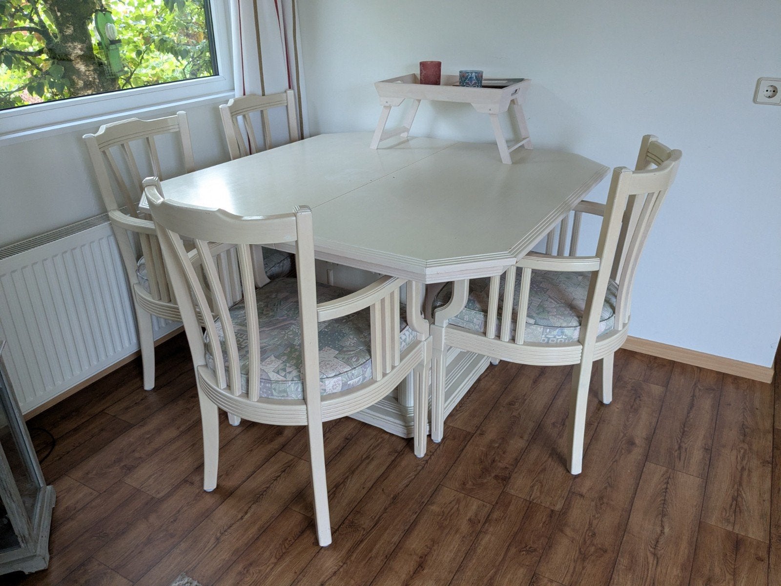 uitklapbare tafel met 4 stevige stoelen staat in VOORTHUIZEN, Ophalen, Gebruikt, 100 tot 150 cm, 150 tot 200 cm