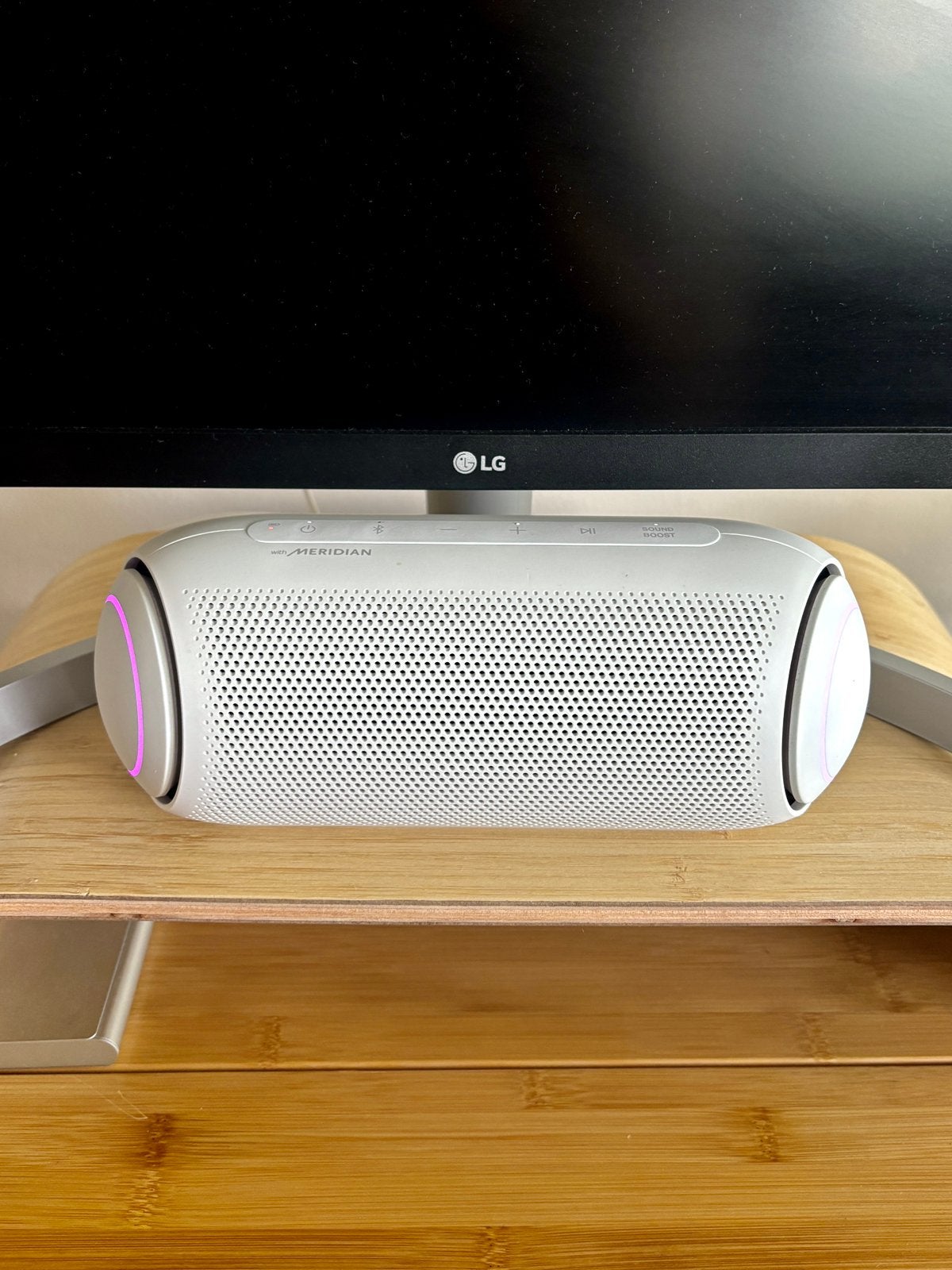 LG Xboom Go PL5 Portable Speaker