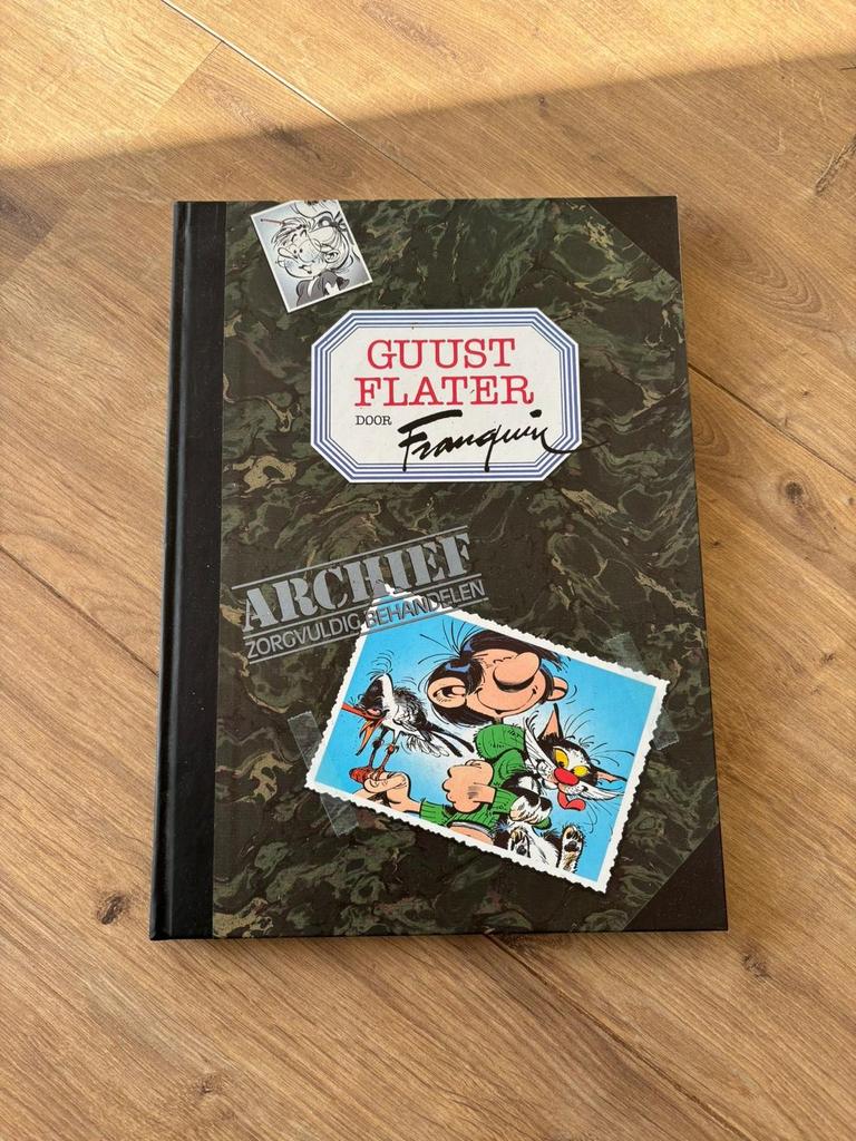 Guust Flater Archief: Zorgvuldige Behandelen - Franquin, Eén stripboek, Ophalen of Verzenden, Zo goed als nieuw