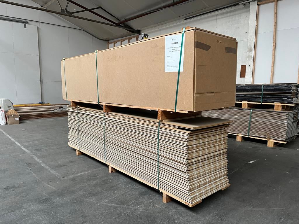 Mdf plaat  v groef wit gespoten 2740x620x11mm, Ophalen, Zo goed als nieuw, Minder dan 20 mm