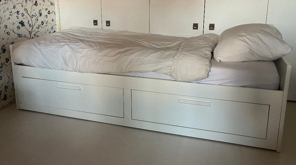 IKEA BRIMNES uitschuifbaar bed bedbank, Ophalen, Wit, Tweepersoons, 190 cm of minder