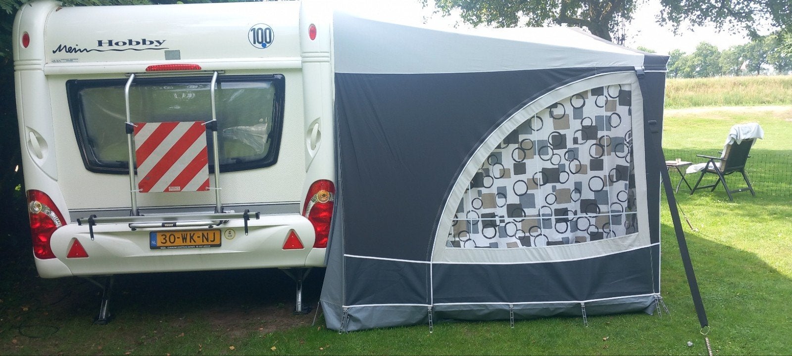 Hobby 455 UF Prestige met mover en voortent, Dwarsbed, Particulier, Tot en met 4, Fietsenrek