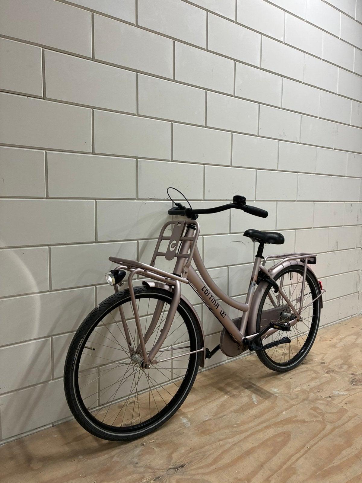 Cortina U4 Meisjes 26 inch, Terugtraprem, Versnellingen, Zo goed als nieuw, Ophalen