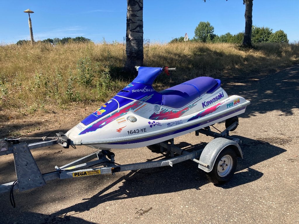 Kawasaki 750 X-4 waterscooter met PEKA trailer, Ophalen, Gebruikt, Benzine, 70 tot 120 pk