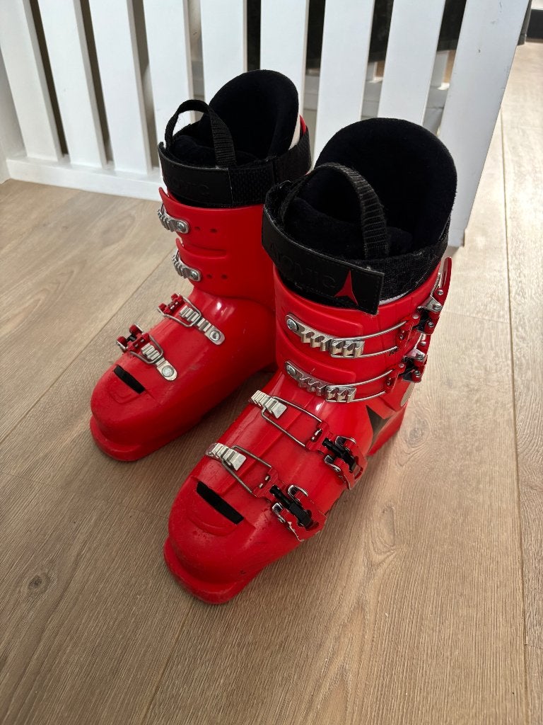 Skischoenen Atomic Redster Jr50 kind maat 39/40, Sport en Fitness, Gebruikt, 100 tot 140 cm, Schoenen, Ophalen of Verzenden