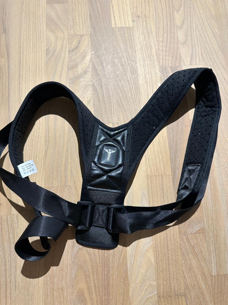 RUG BRACE zwart, Ophalen, Zo goed als nieuw