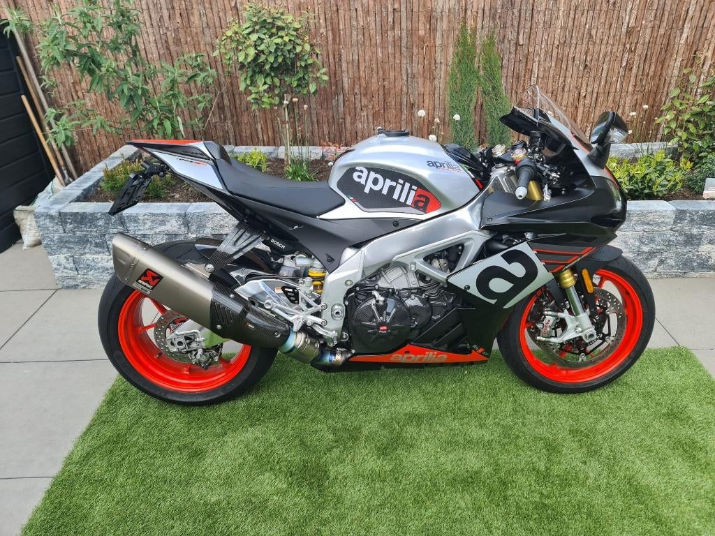 Aprilia RSV4 RR in super mooie staat, 2021, veel extra's!!, Motoren, Motoren | Aprilia, Super Sport, Particulier