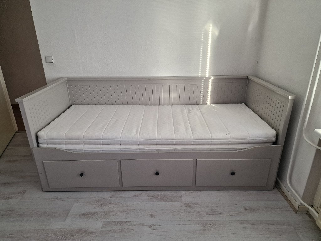Hemnes bed inclusief matrassen, Huis en Inrichting, Ophalen, Gebruikt, Tweepersoons, 80 cm