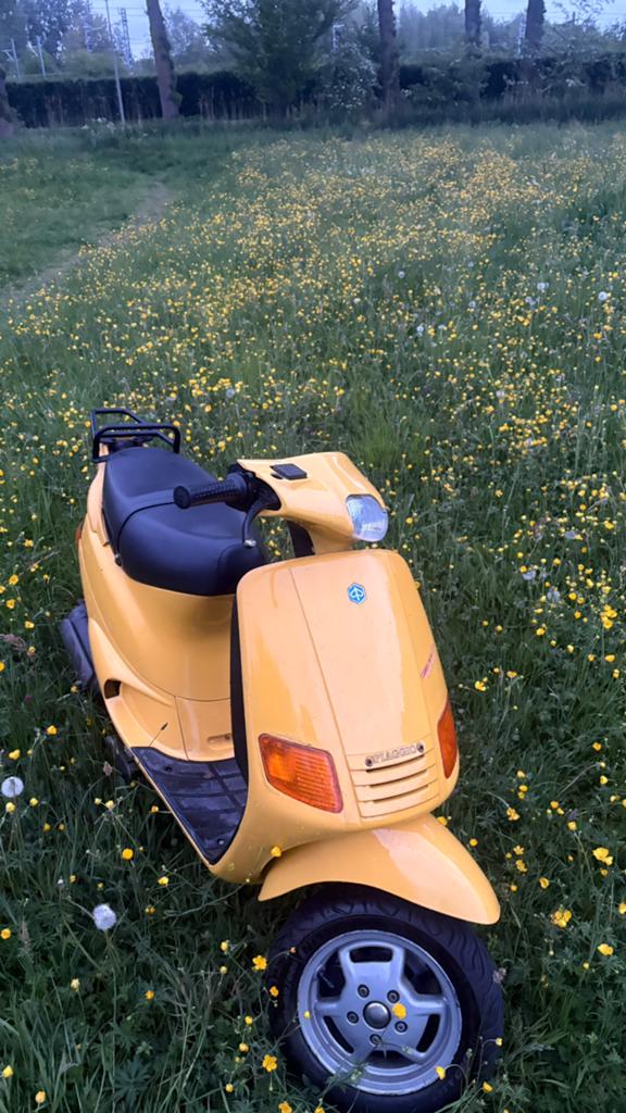Piaggio zip fastrider 50cc 2t, Fietsen en Brommers, Scooters | Piaggio, Zo goed als nieuw, Zip, Benzine, Ophalen of Verzenden