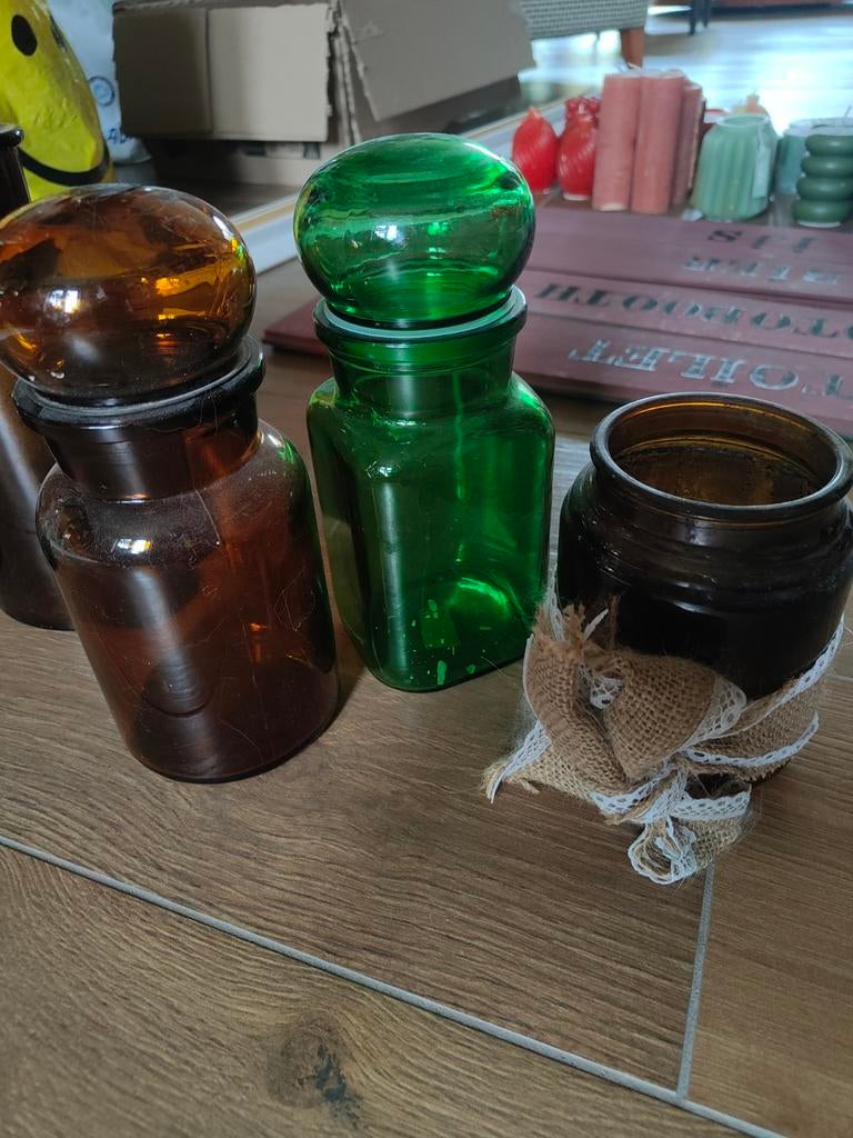 Glazen potten (2 met deksel) bruin en groen, Overige kleuren, Ophalen of Verzenden, Minder dan 50 cm, Glas
