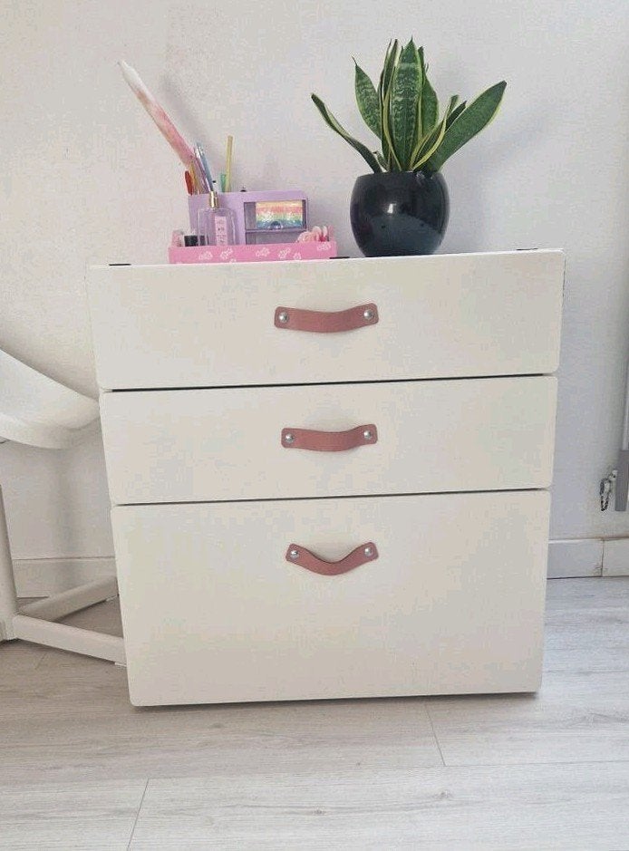 IKEA Småstad / Plasta ladekast met roze handvatten, 3 of 4 laden, Ophalen, Gebruikt