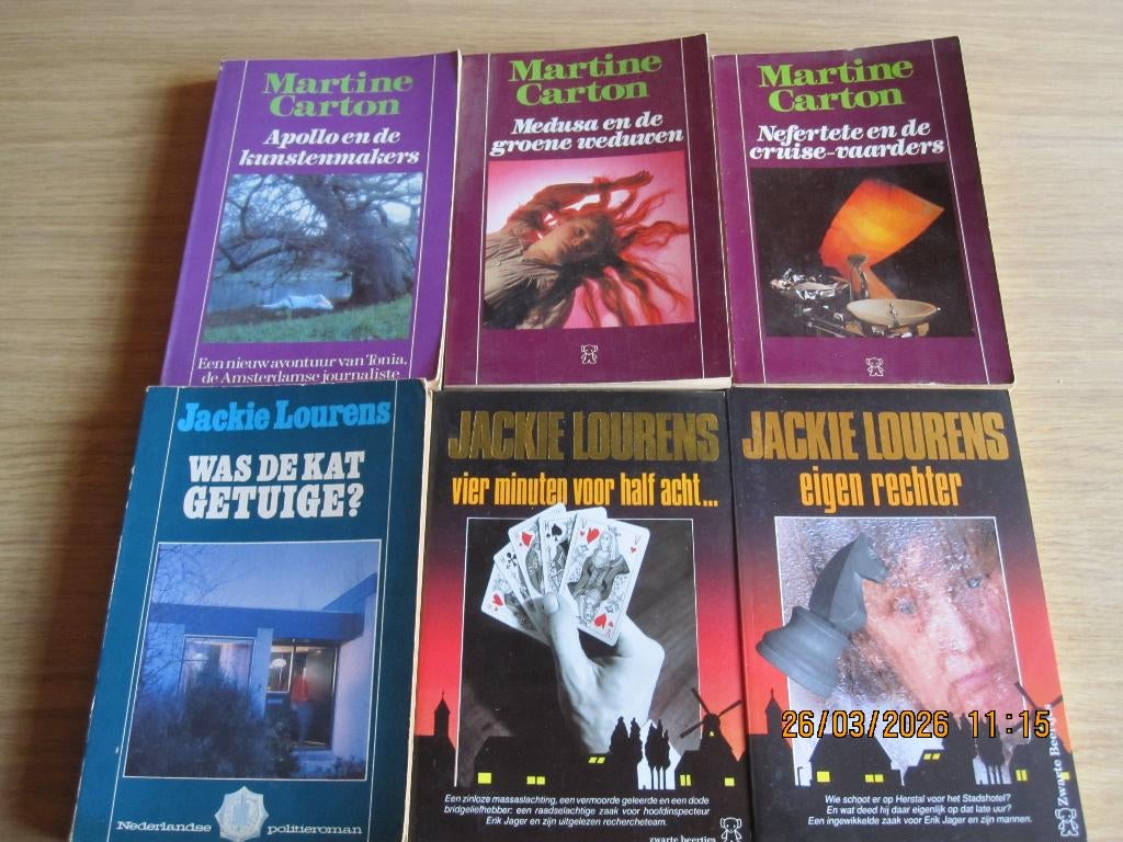 Detective pockets ,zwarte beertjes, Boeken, Detectives, Ophalen of Verzenden, Gelezen