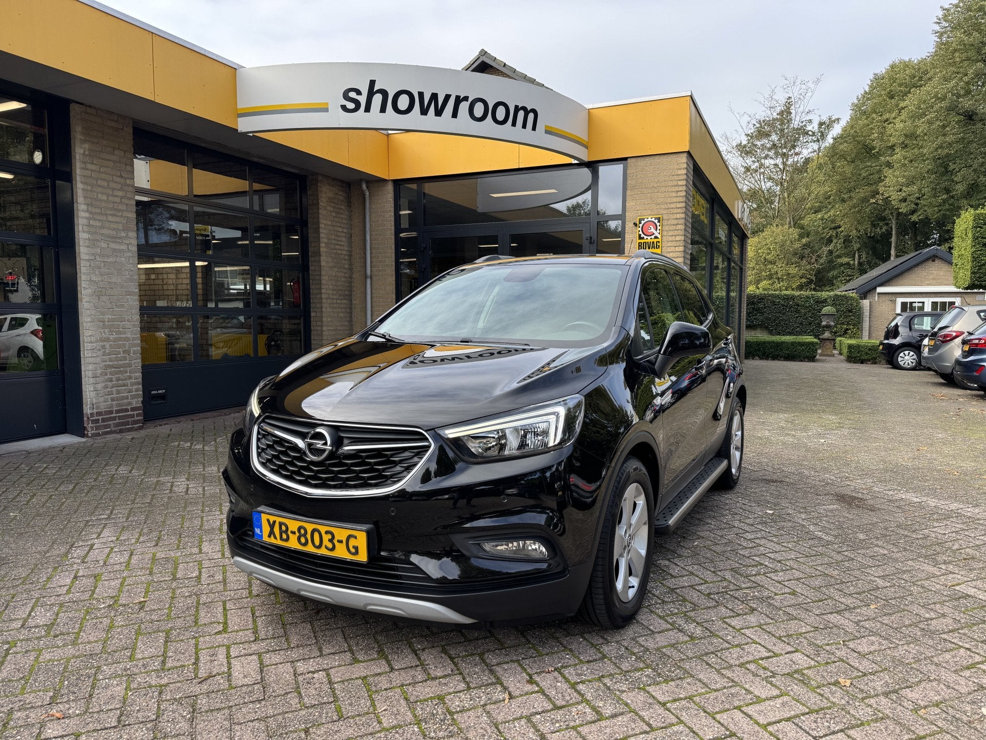 Opel Mokka X 1.4 Turbo 140PK Business+ StoelStuurverwarming, Voorwielaandrijving, Gebruikt, Euro 6, Zwart