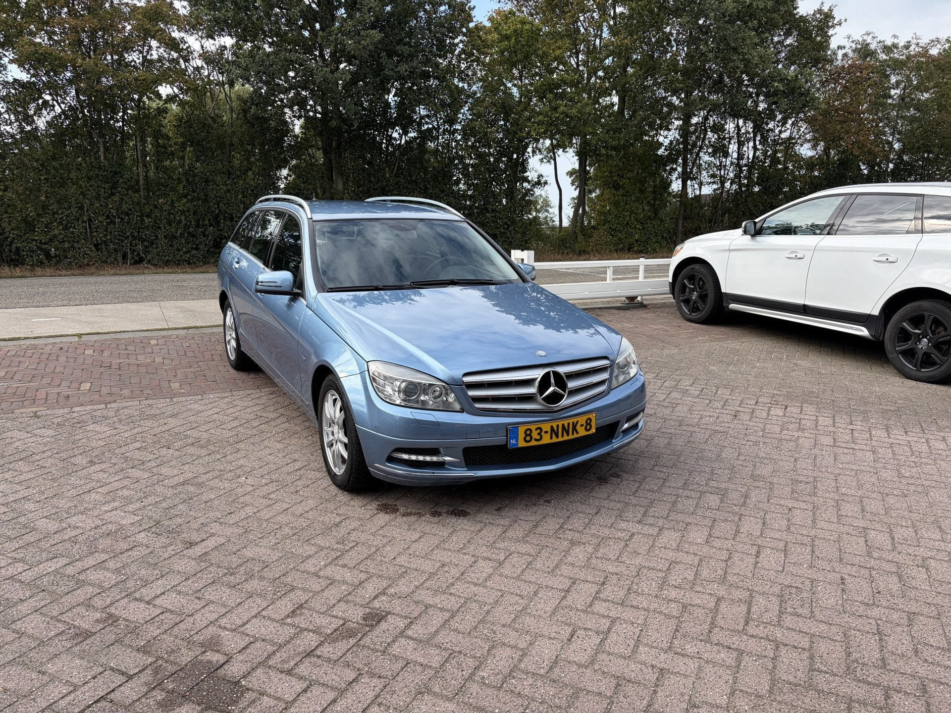 Mercedes-Benz C-Klasse Estate 180 CGI BlueEFFICIENCY Busines, Euro 5, Achterwielaandrijving, Zwart, Blauw
