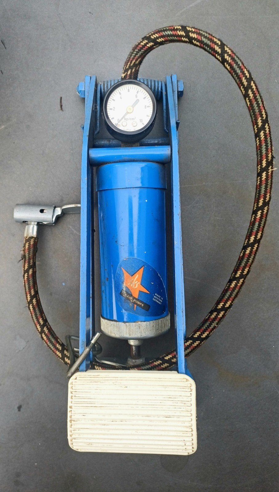 Voetpomp met drukmeter, Fietsen en Brommers, Ophalen of Verzenden, Drukmeter, Gebruikt