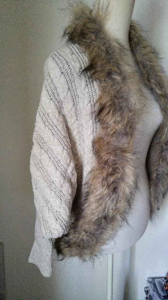 TRENDY beige vest met bontkraag mt. S/M, Ophalen of Verzenden, Nieuw, Maat 36 (S), Beige
