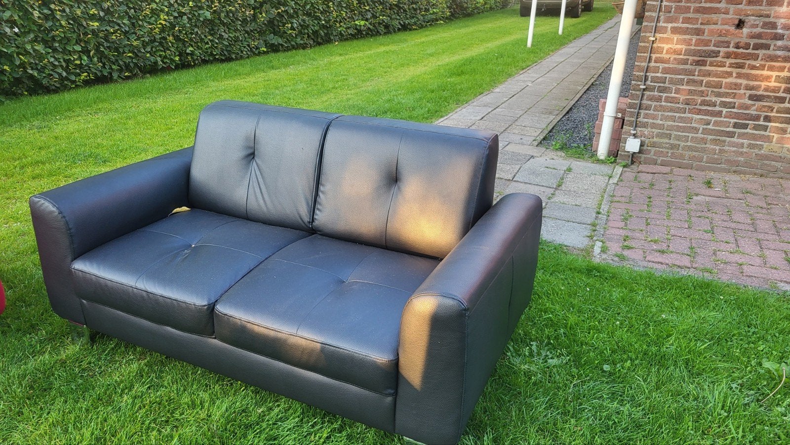 GRATIS zwart leren bank, Huis en Inrichting, Kasten | Roldeurkasten en Archiefkasten, Ophalen, Gebruikt, 100 tot 150 cm, 75 cm of meer
