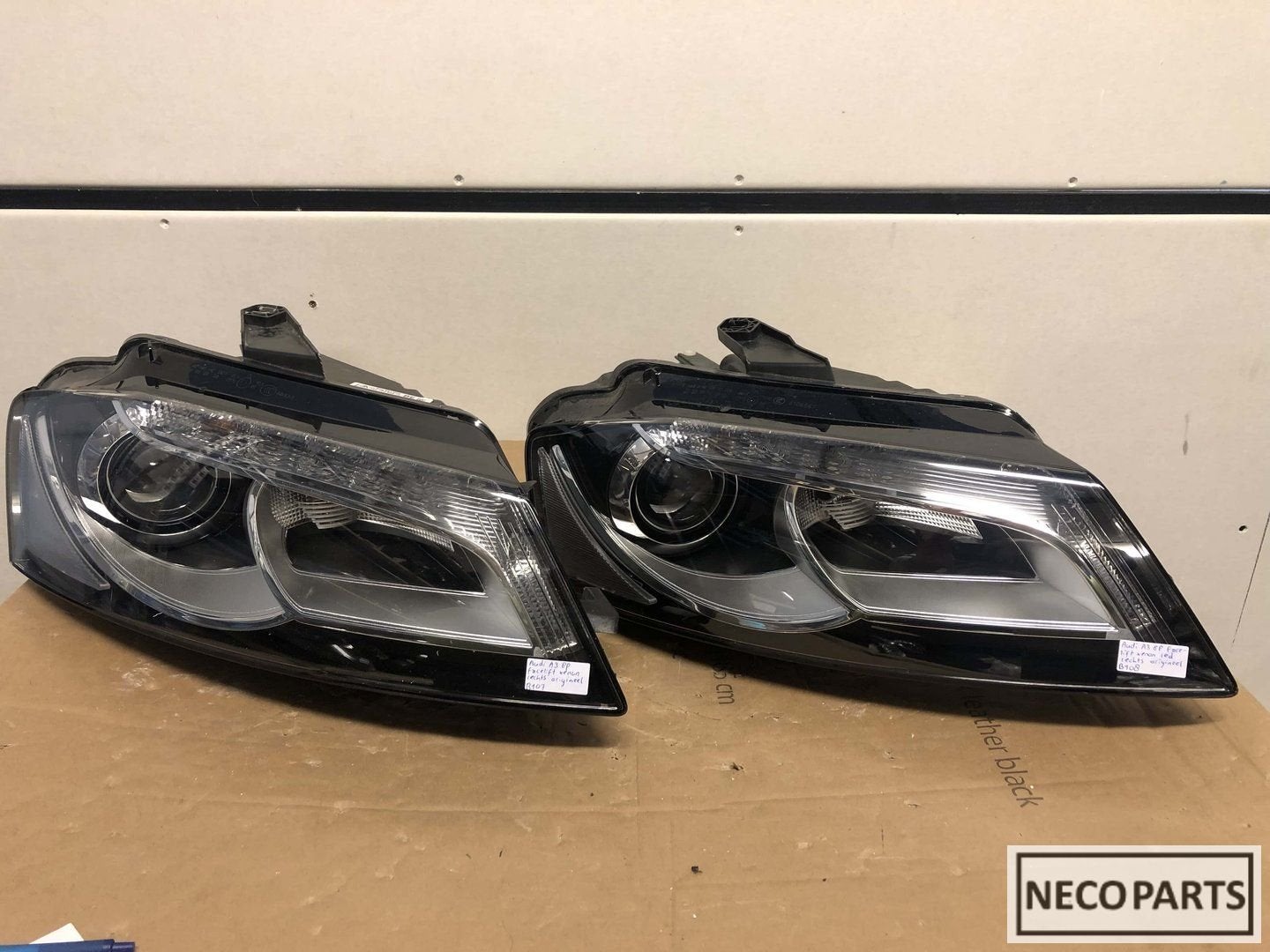Audi A3 8p facelift xenon led koplamp 8P0941030 origineel va, -, -, -