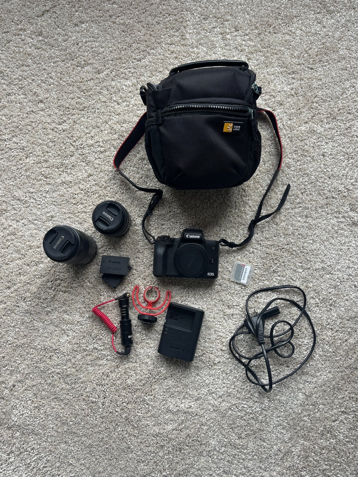Canon EOS M50 Complete Vlog- & Beginnerset, Geheugenkaart, Gebruikt, Ophalen of Verzenden, 24 megapixels