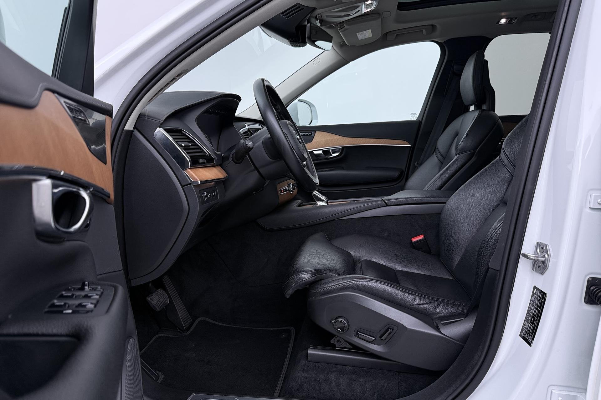 Volvo XC90 T8 Inscription | HEICO | Harman/Kardon | Panorama, Gebruikt, Euro 6, 4 cilinders, 7 stoelen