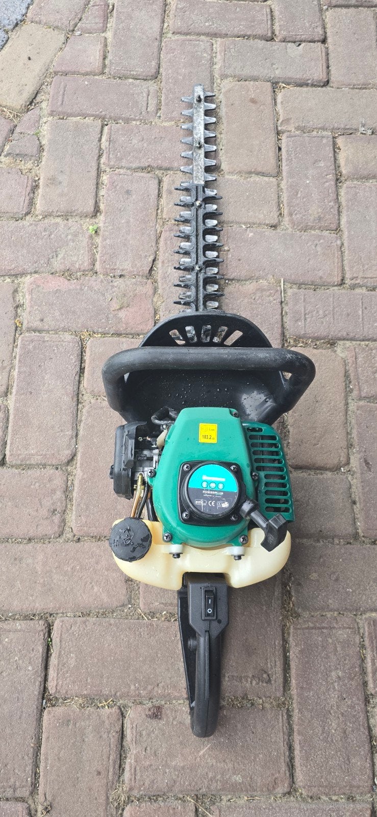 Benzine heggenschaar powerplus, Ophalen, Gebruikt, Benzine