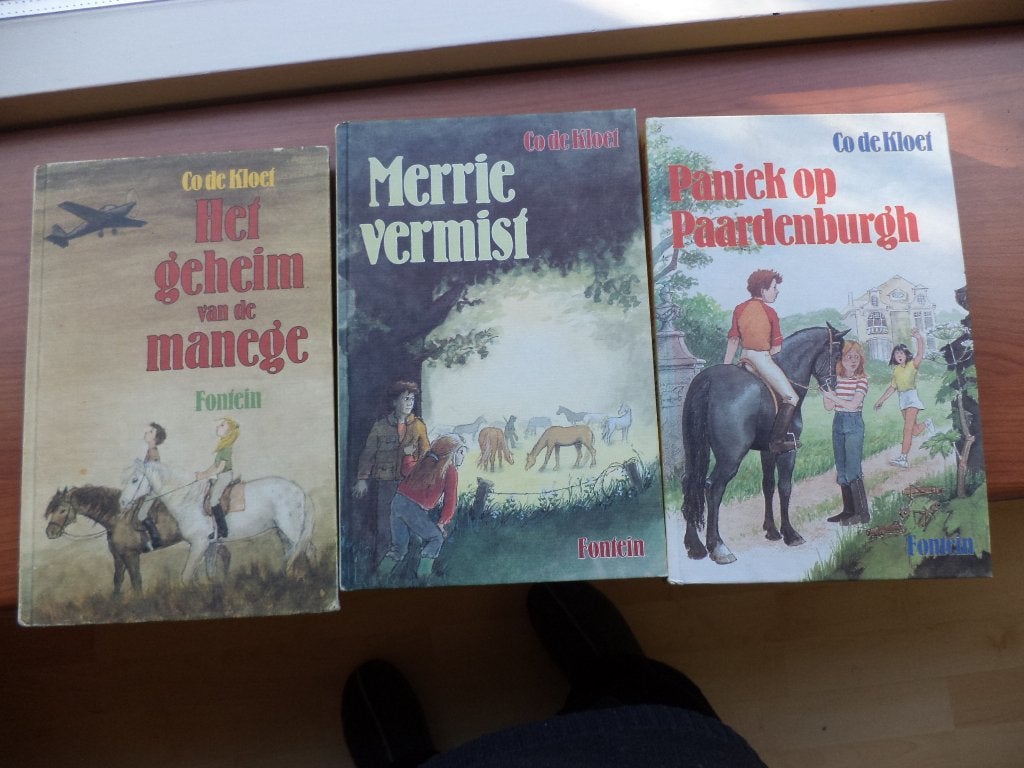 Co de Kloet, Merrie vermist, Geheim manege, Paniek Paardenbu, Ophalen of Verzenden, Zo goed als nieuw