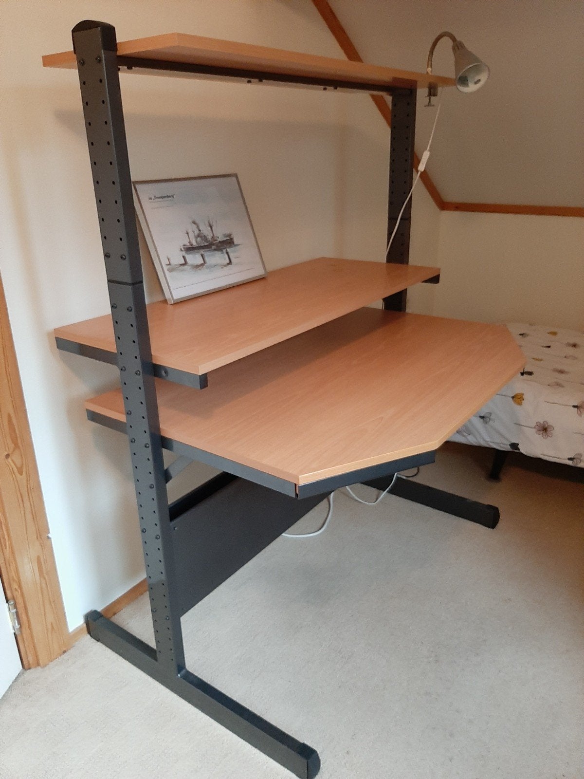 IKEA Jerker Bureau - Stevig en Functioneel Werkplek, Ophalen, Metaal, Zo goed als nieuw, IKEA