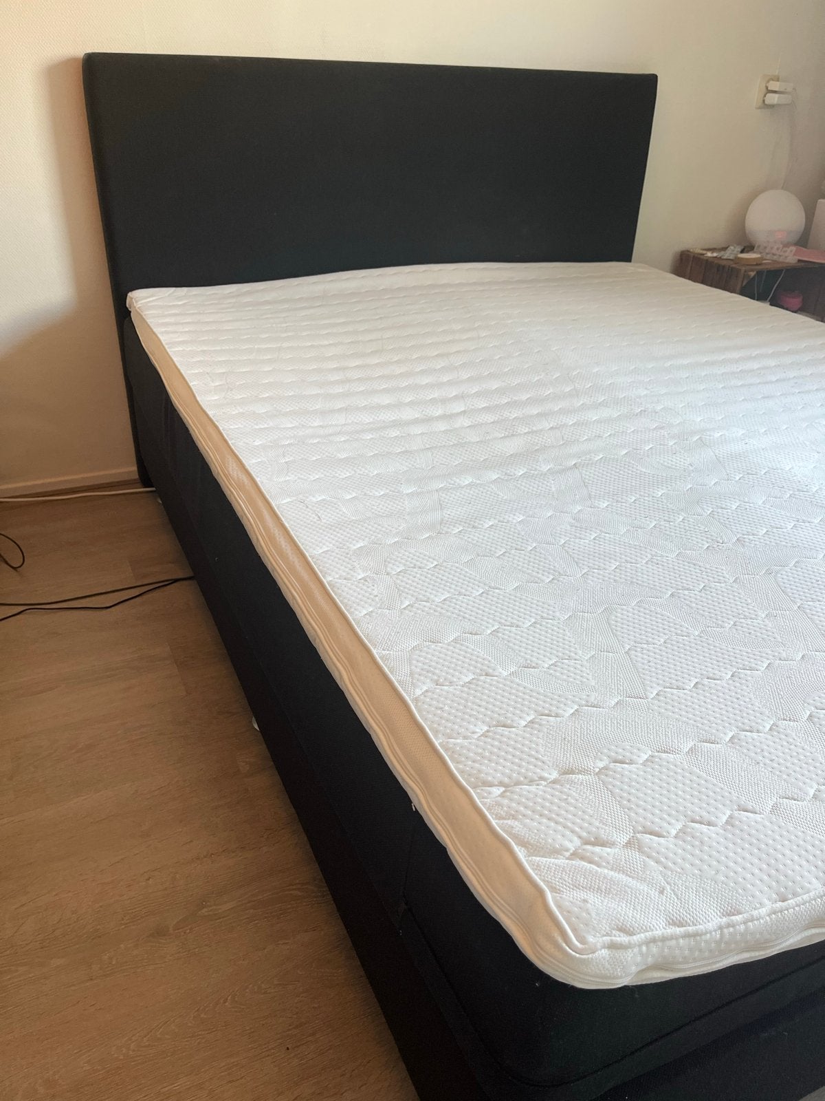 Boxspring bed 180 breed met topper, Ophalen, Gebruikt, Zwart, Tweepersoons