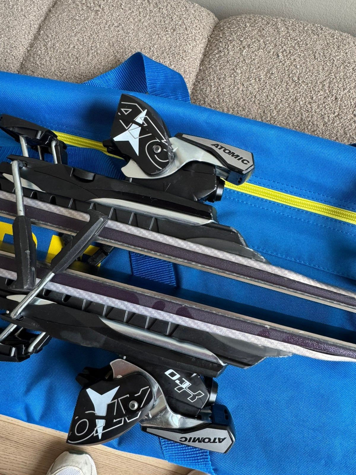 Foto 6 van Atomic D2 Varioflex D2 VC 73 Skiset (157 cm) + Skistokken