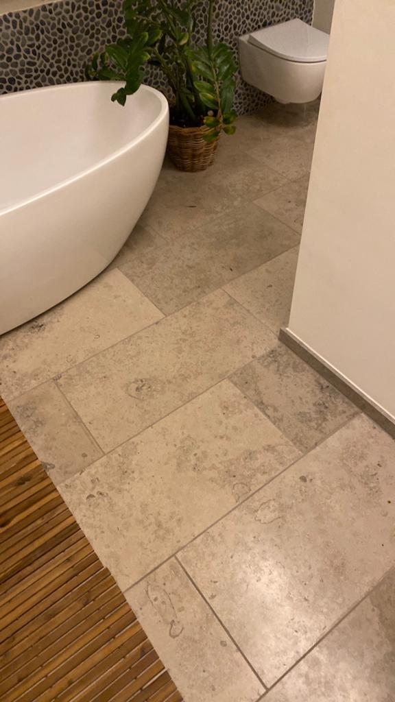 Partij Jura Blau Grau marmer tegels. Ca 8,5m2, Doe-het-zelf en Verbouw, Tegels, Ophalen, 60 cm of meer, 40 tot 60 cm, Nieuw