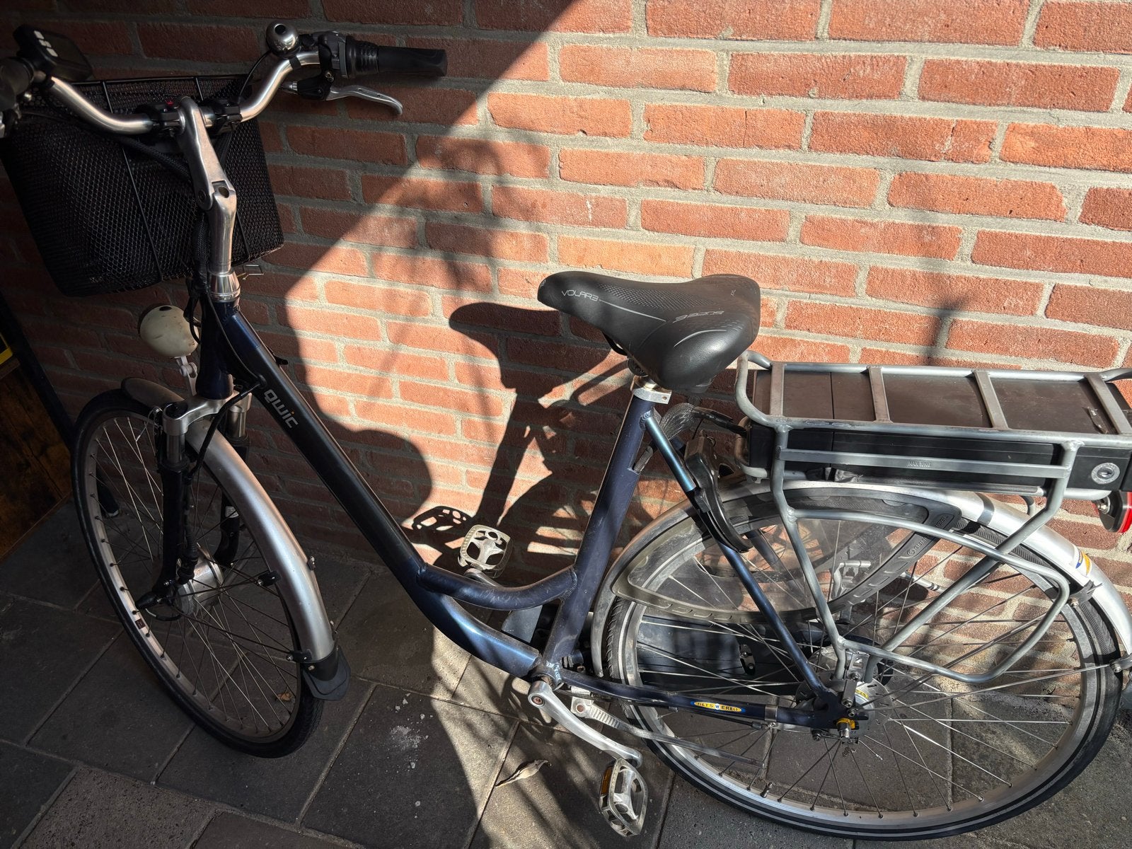 Qwic elektrische fiets met defecte accu, Ophalen, Gebruikt, Minder dan 30 km per accu, Qwic