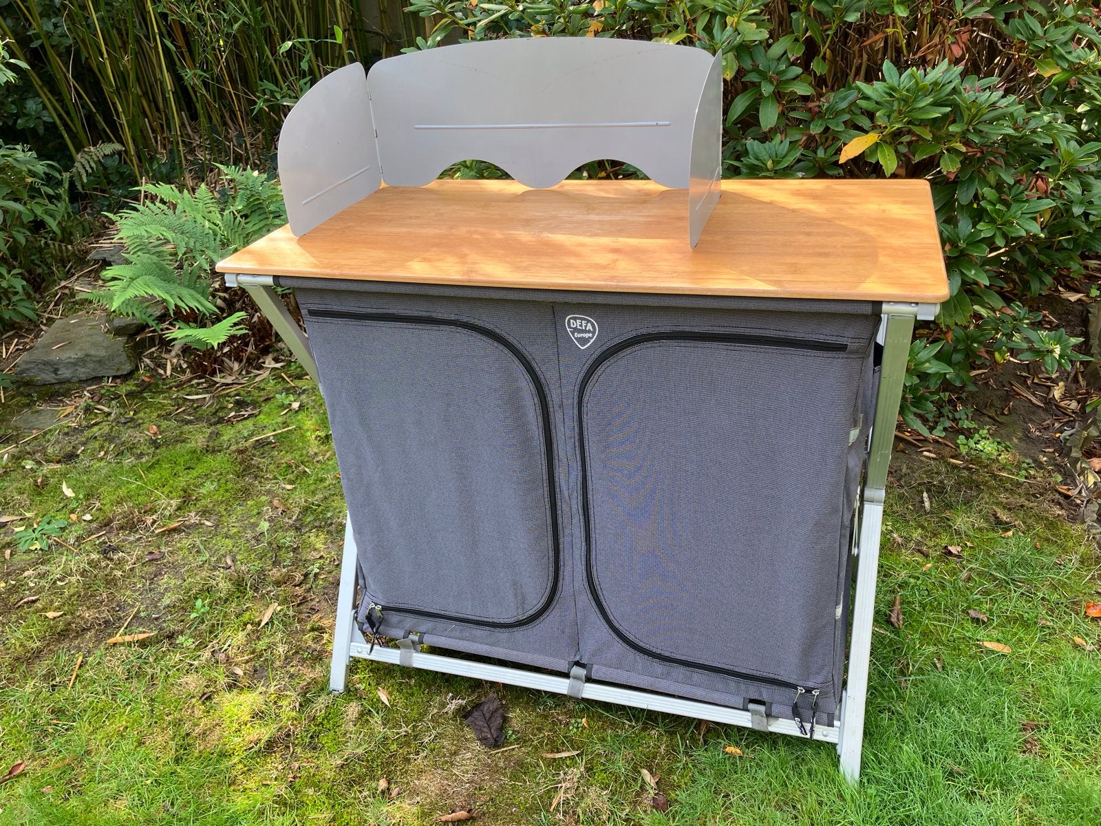 DEFA Europe Camping Keuken Kast met Windscherm, Caravans en Kamperen, Ophalen, Gebruikt