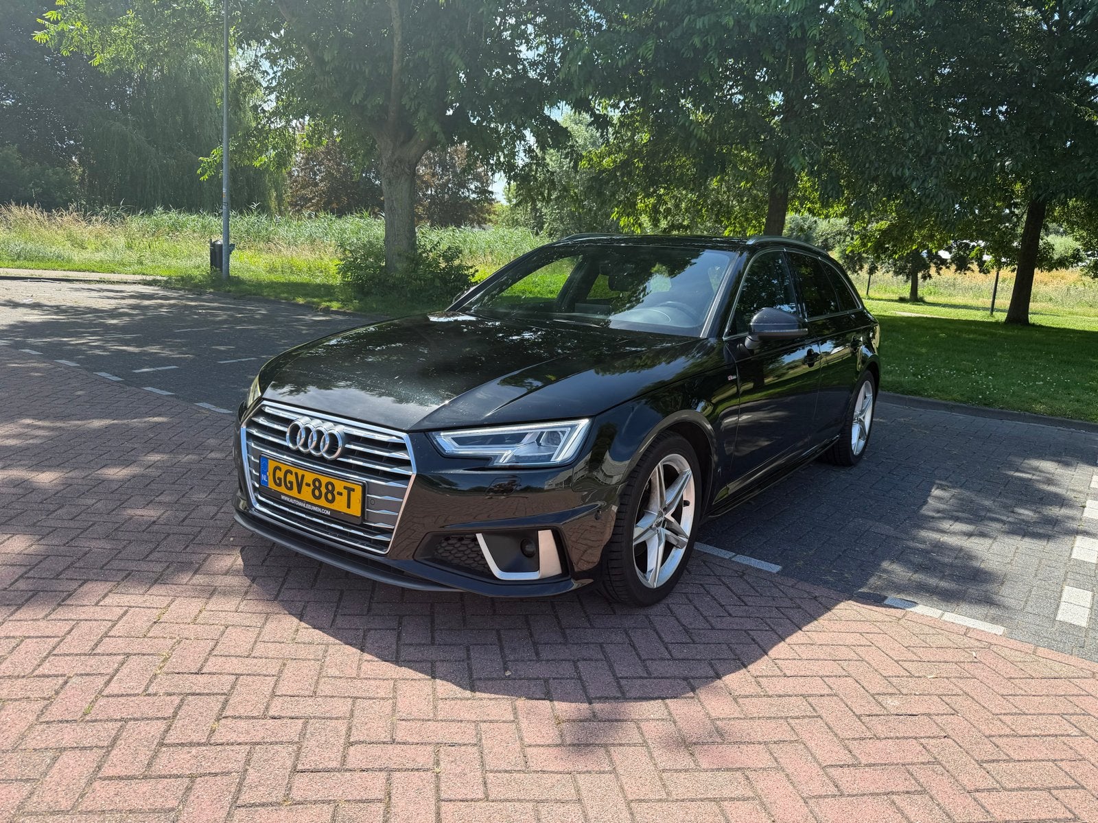 Audi A4 2.0 Tfsi Ultra Mhev 190pk S Tronic 2018 Zwart, 1984 cc, Zwart, Stationwagon, Geïmporteerd