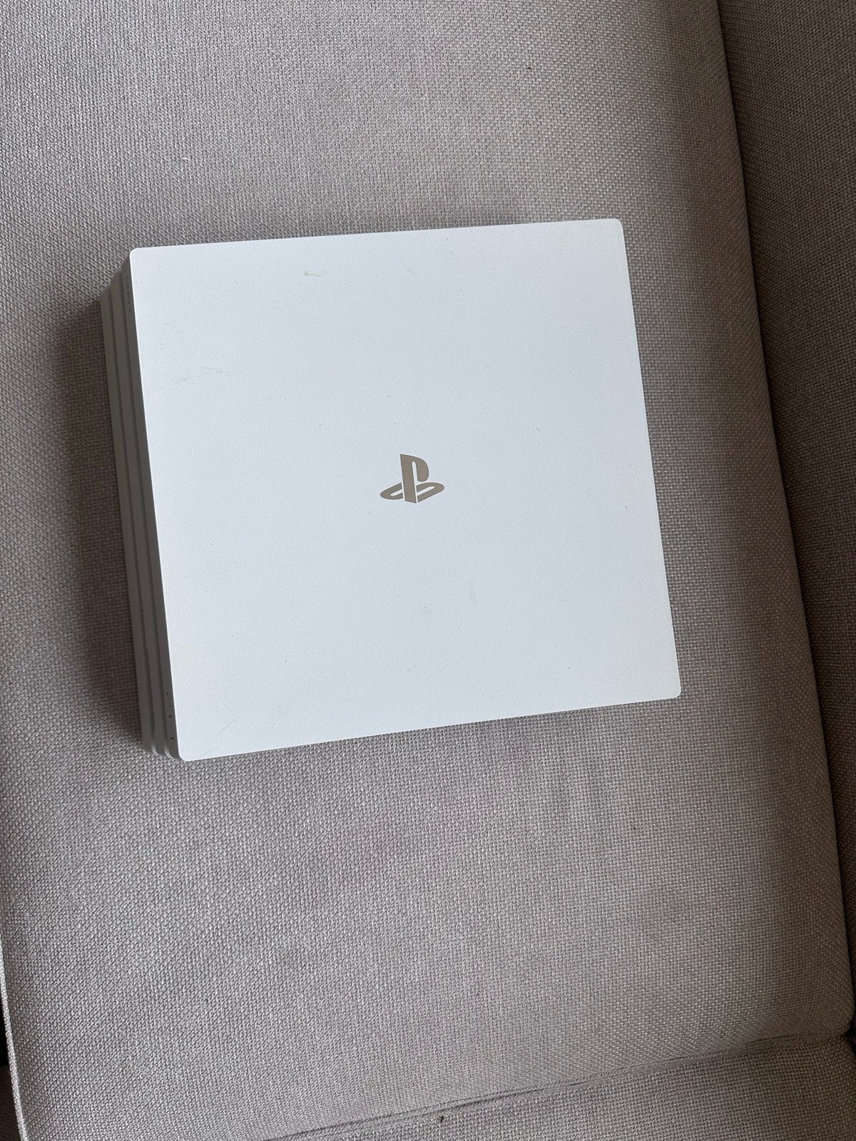 PlayStation 4 Pro 1 TB (CUH-7116B) met controller, Gebruikt, Ophalen of Verzenden, Met harde schijf, 1 TB