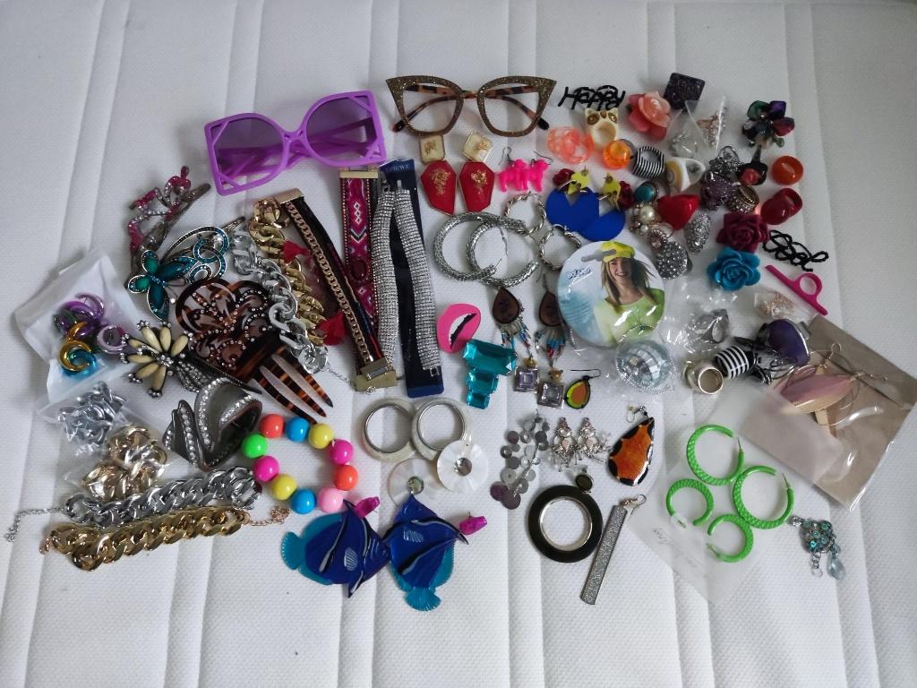 bundel met sieraden, Overige materialen, Overige kleuren, Verzenden, Zo goed als nieuw