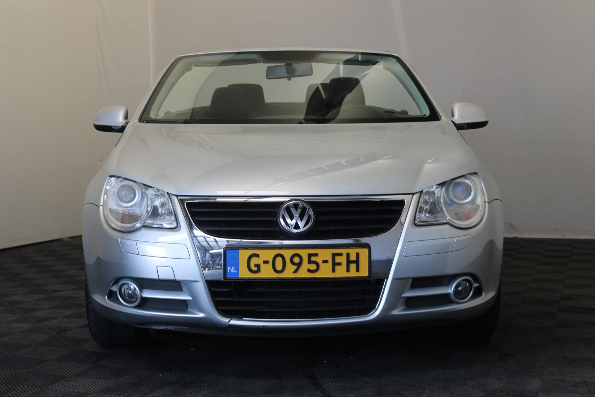 Volkswagen Eos 2.0-16v FSI (bj 2006), Voorwielaandrijving, Stof, Gebruikt, Zwart