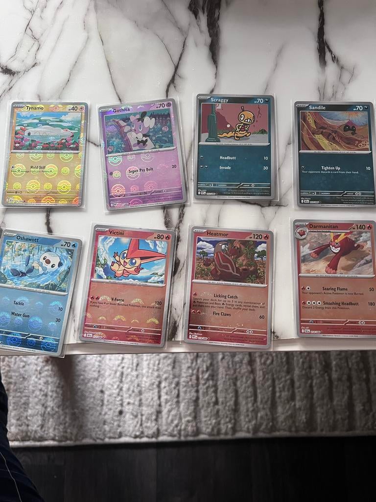 Pokeballs white flare black bolt 8stuks, Ophalen of Verzenden, Zo goed als nieuw, Meerdere kaarten, Foil