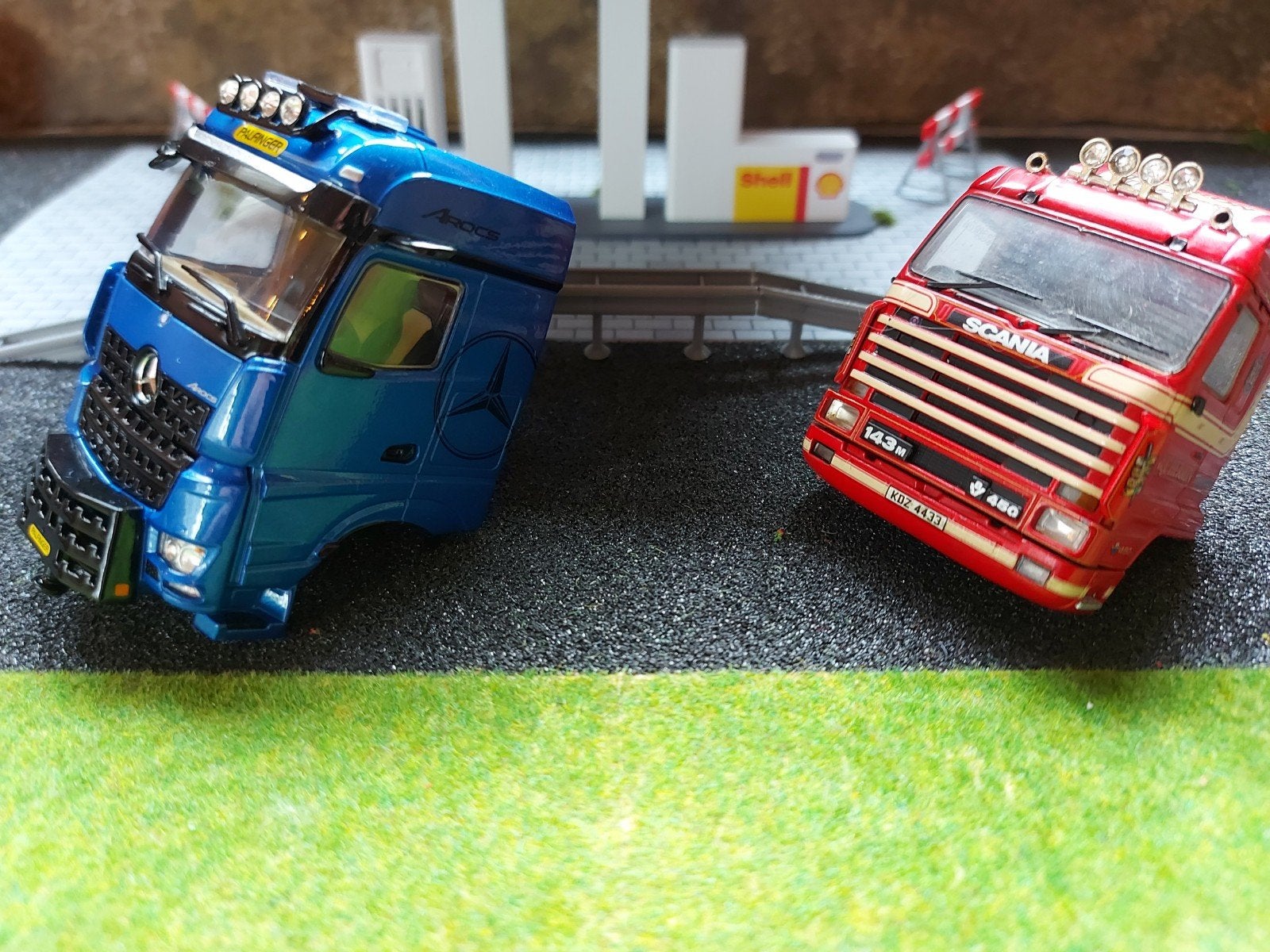 2 x losse cabine.  Tekno/wsi, Ophalen of Verzenden, Gebruikt, Bus of Vrachtwagen, Tekno