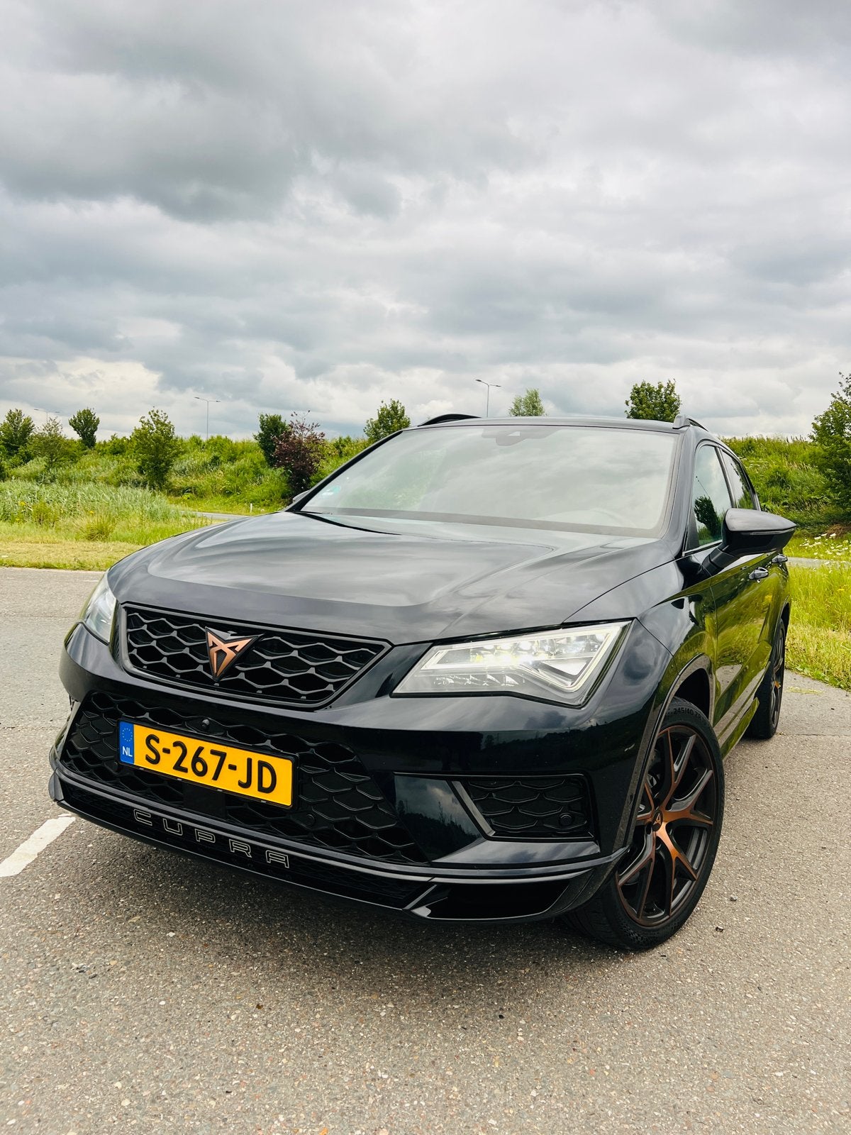 Seat Ateca 2.0 TSI 300pk 4DRIVE DSG Zwart
