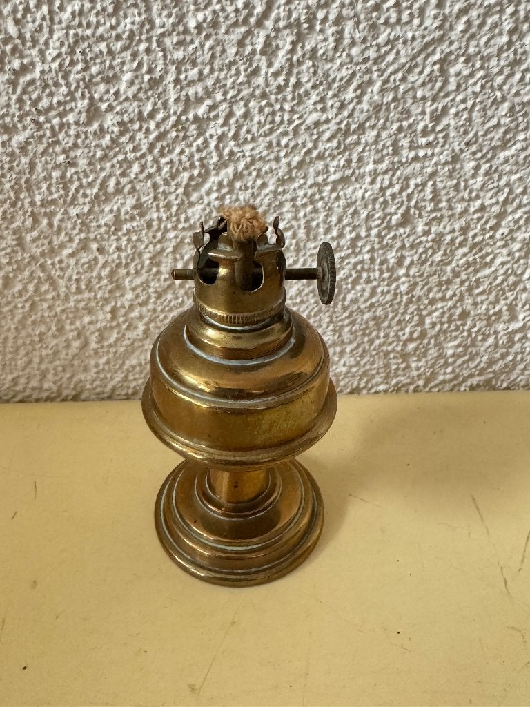Antieke messing miniatuur petroleumlamp olielamp, Ophalen of Verzenden