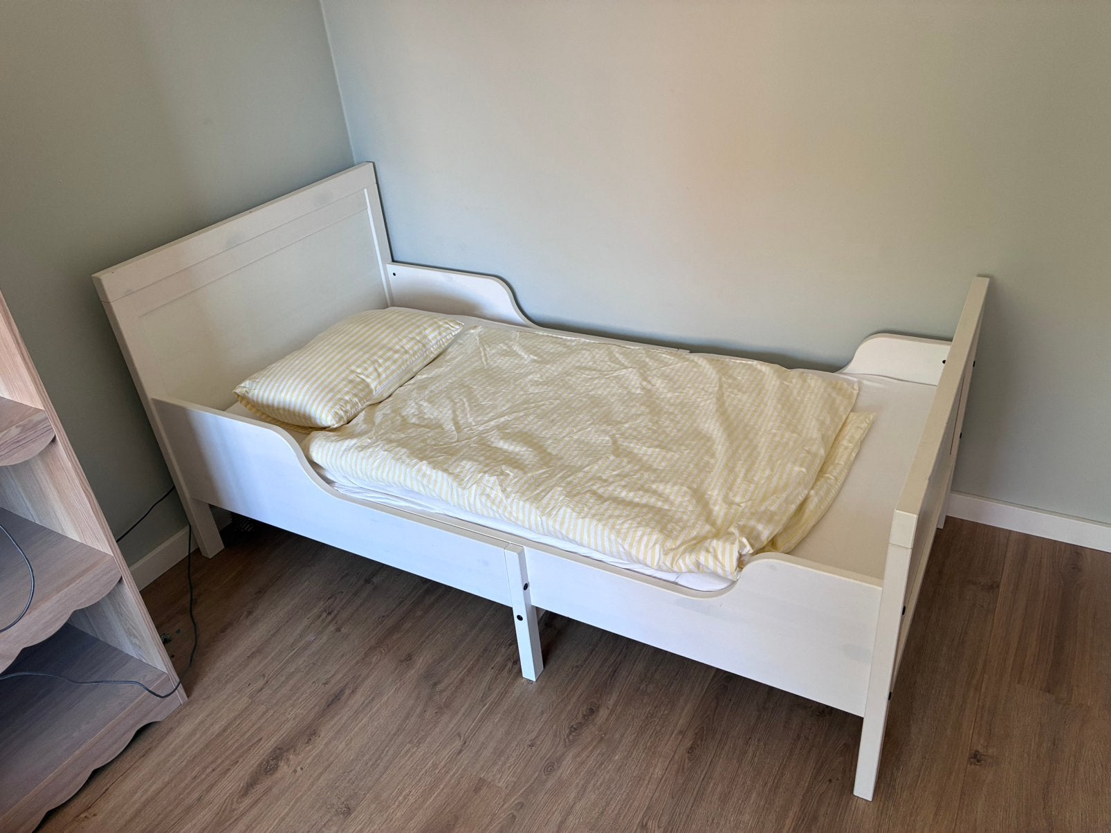 2 kinderbedden - Sundvik Ikea, Ophalen, Zo goed als nieuw, Minder dan 140 cm, Minder dan 70 cm