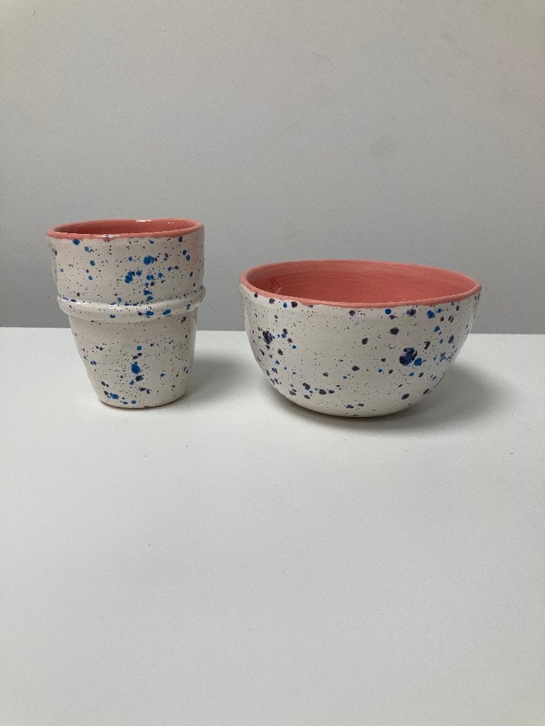 Leuk setje schaaltje met mok, Keramiek, Nieuw, Ophalen of Verzenden, Schaal of Schalen